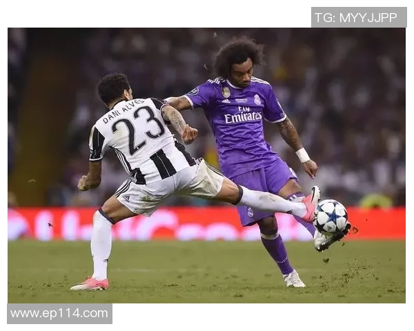 边后卫的隐秘执念与欧冠第4轮胜负之间的微妙联系分析 边后卫的隐秘执念与欧冠第4轮胜负之间的微妙联系分析